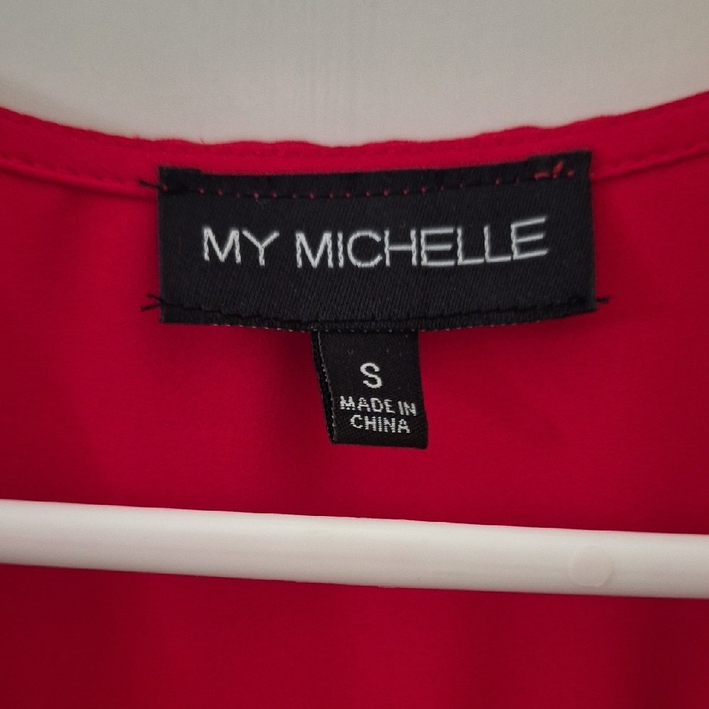 My Michelle Bold Red Sleeveless Blouse - Picture 2 of 7